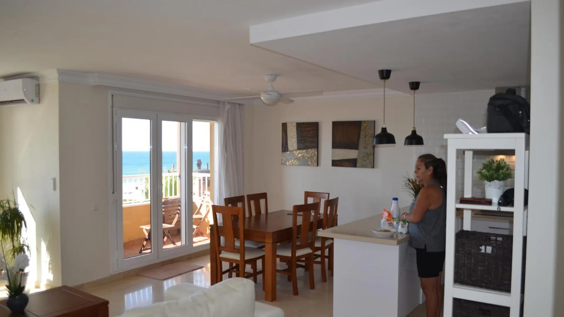Apartment Estepona Beach 3Br Condo Frontline La Rada