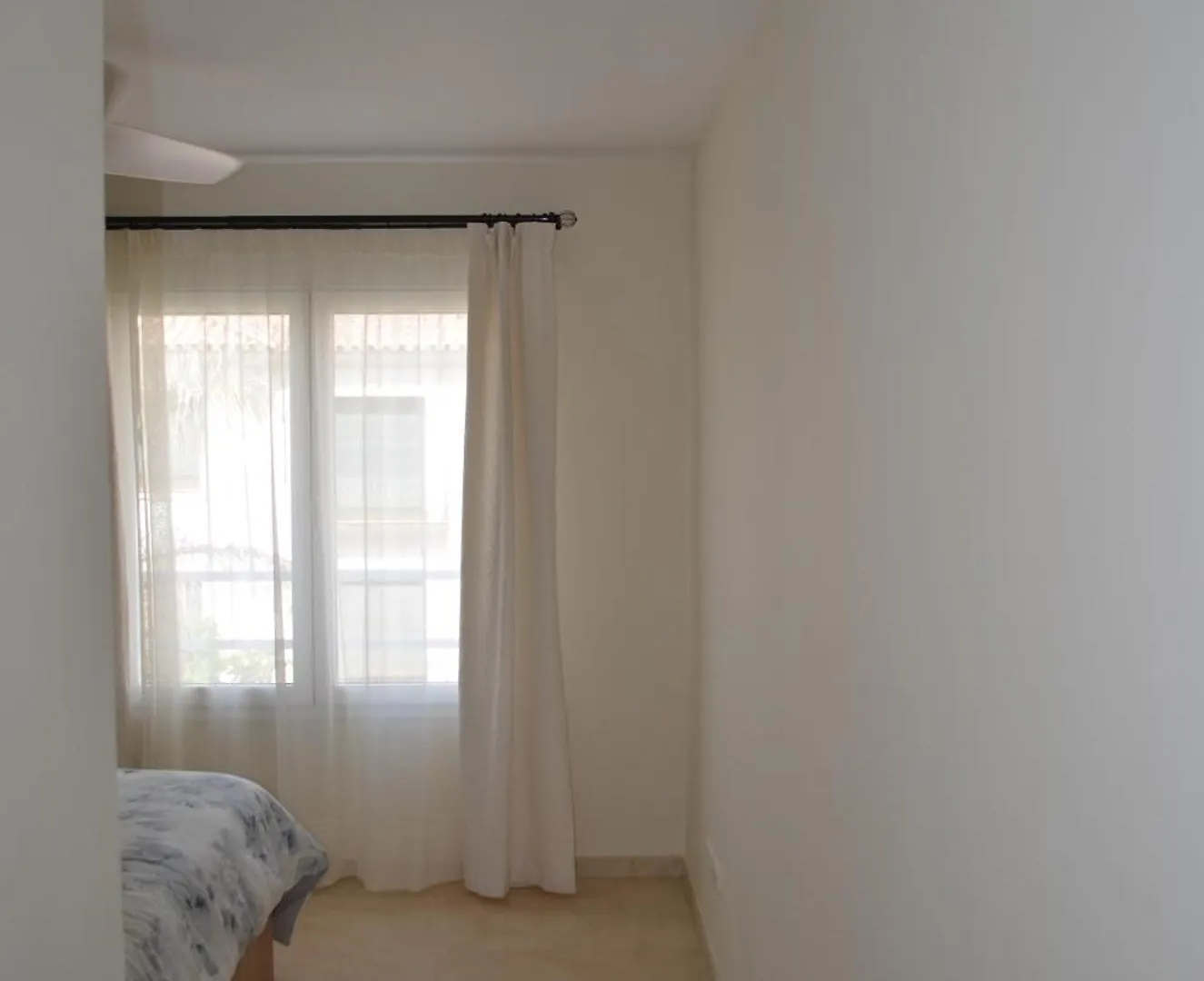 Estepona Beach 3Br Condo Frontline La Rada Apartment