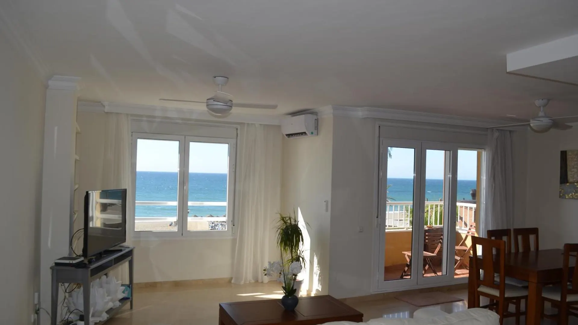 Estepona Beach 3Br Condo Frontline La Rada 0*,